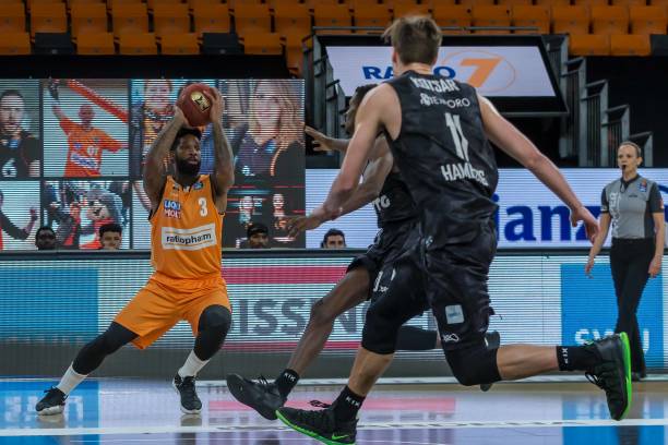 主帅决定 主帅决定